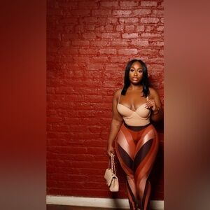 MUGLER
Tan Spiral Leggings